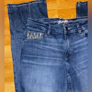 Wrangler Bootcut Jeans 
Brand new without tags
31x32